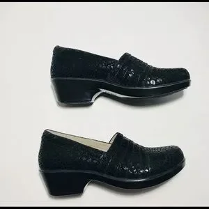Naturalizer Shoes Naturalizer Work W Ortholite Black Leather Suede Clogs Size 1 Poshmark